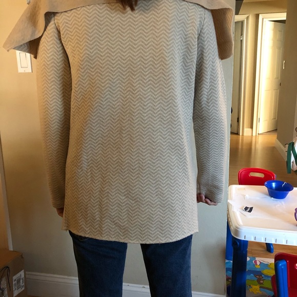 Adrienne vittadini sweater wrap - Picture 5 of 5